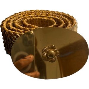 1980s brass colored metal snakeskin elastic belt